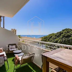rare-modern-elegant-apartment-with-wonderful-sea-views.hotelaalgarve.com/